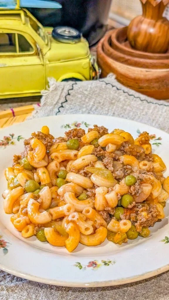 Delicious Crockpot Goulash with pasta, meat, and vegetables in a slow cooker